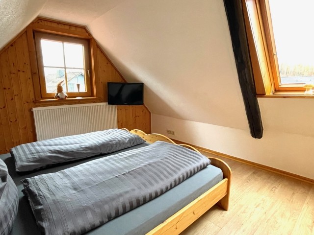 Schlafzimmer mit WC