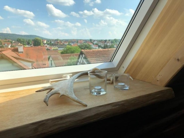 Blick über den Ort in die Natur
