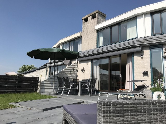 Haus am Wasser