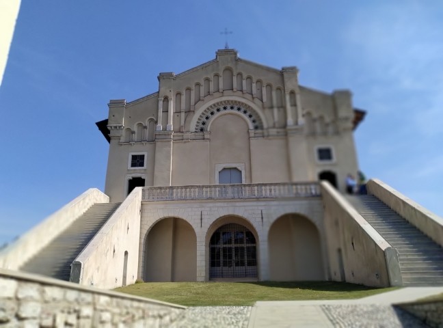 Monasterio Montecastello