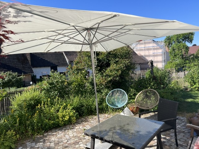 Eure Terrasse vor dem Haus