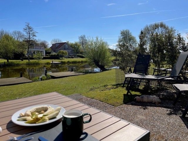 Terrassenfrühstück