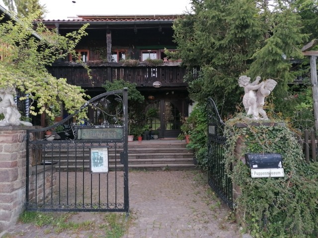 Eingangstor 