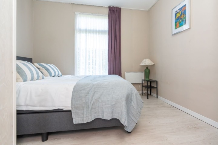 Schlafzimmer 2 mit 2 Einzelbett Boxspringbetten.