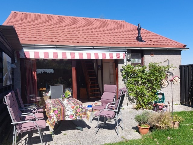 Heinzelhaus mit Südterrasse