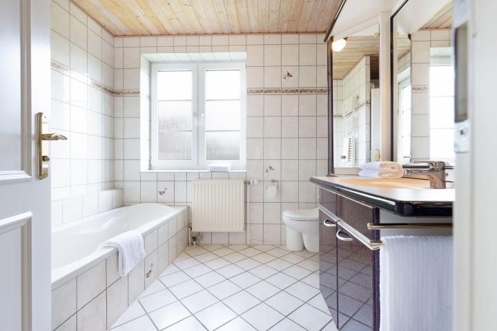Badezimmer eins