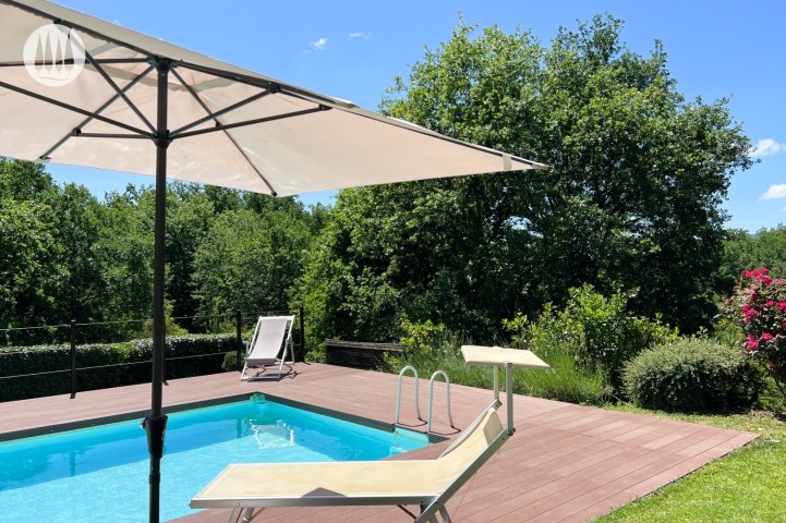Garten und Pool