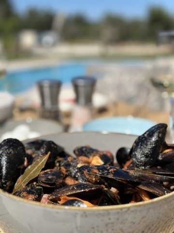 Morgens noch im Wasser, mittags auf dem Tisch: Cozze a la Casa Pippo