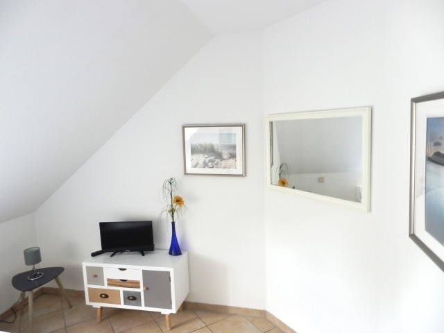 Schlafzimmer mit zweitem TV
