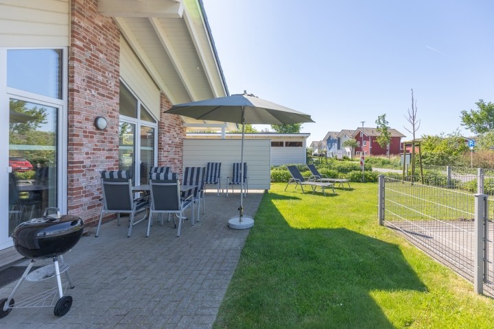 Wolken Blick: Terrasse mit Grill
