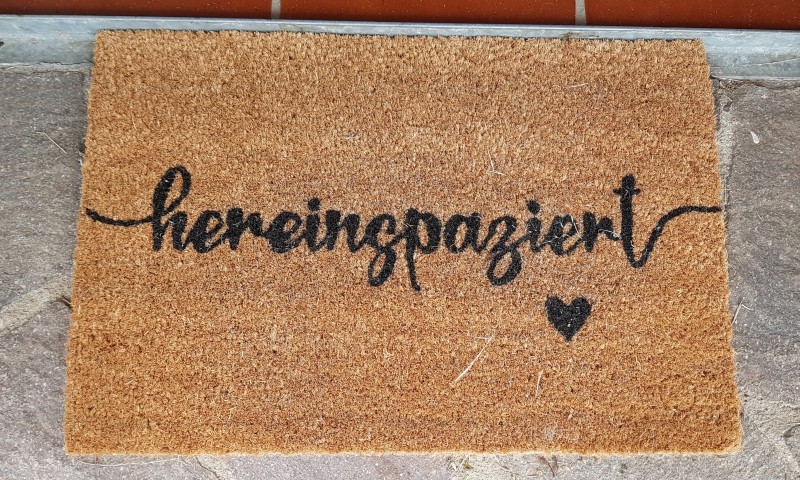 treten Sie ein!
