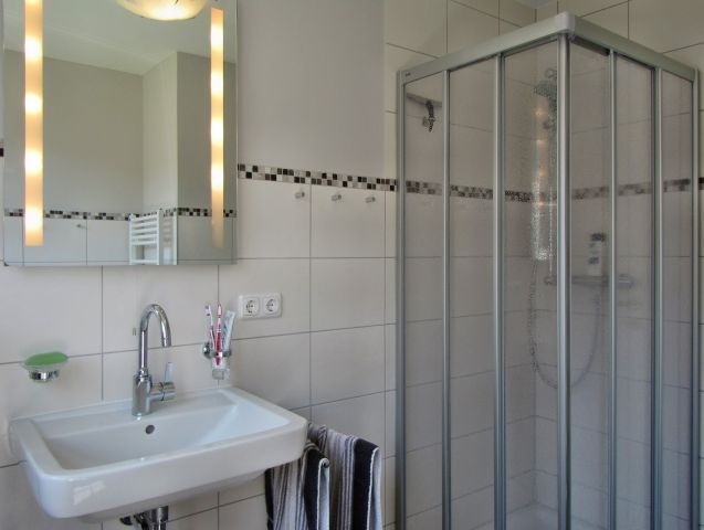 Bad mit Dusche