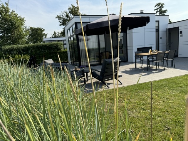 schöner, großer Garten zum Toben und Spielen