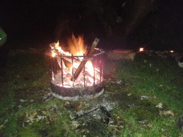 Verfügbare Feuerschale