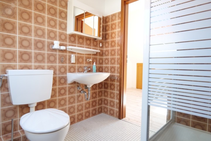 Badezimmer 1