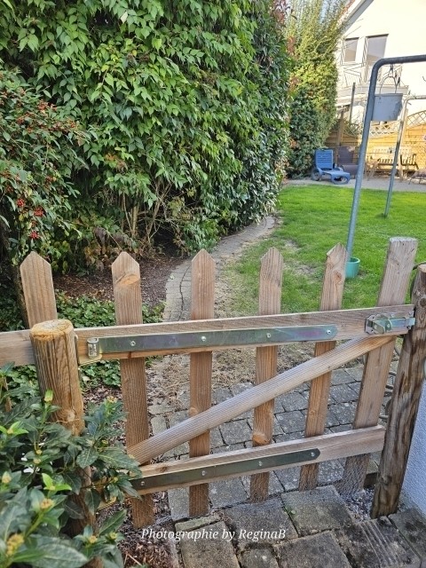 Tor zum Garten des Gastgebers