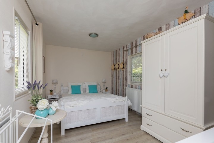 Schlafzimmer 2 mit eigenem Badezimmer