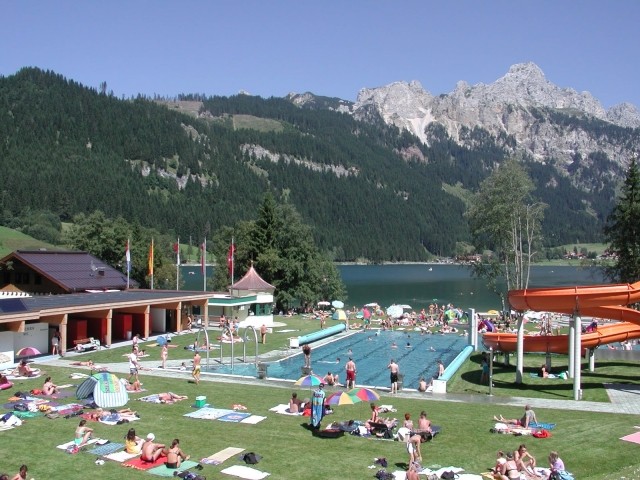Im Sommer haben Sie freien Eintritt in die Wasserwelt am Haldensee