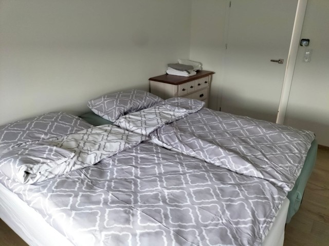 2. Schlafzimmer