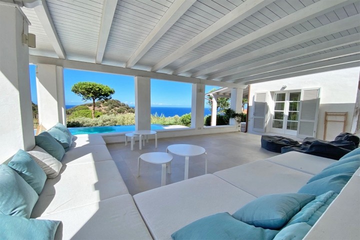 Villa Bianca Terra Insel Elba mit eigenem Pool für bis zu 5 Personen