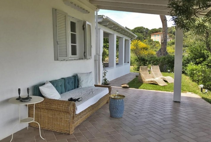 Villa Bianca Terra Insel Elba mit eigenem Pool für bis zu 5 Personen