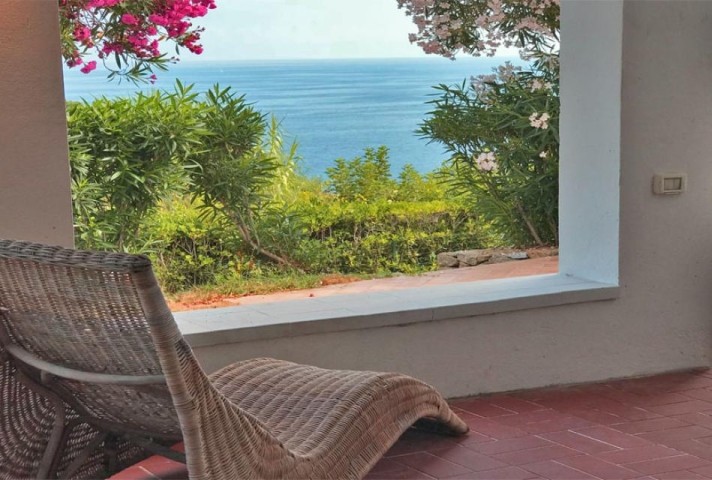 Villa Bianca Terra Insel Elba mit eigenem Pool für bis zu 5 Personen