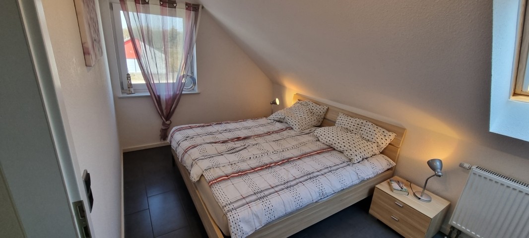 Schlafzimmer 3