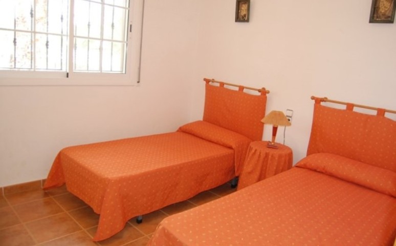 Schlafzimmer 2