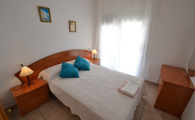 Schlafzimmer 1