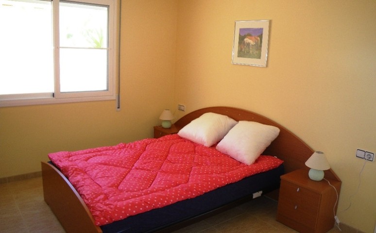 Schlafzimmer 2