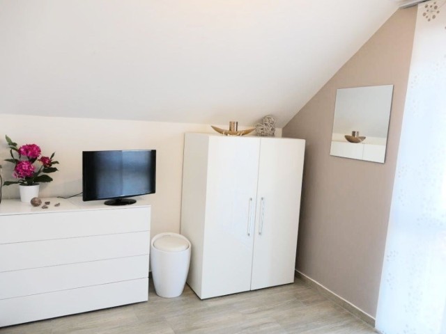Schlafzimmer 3