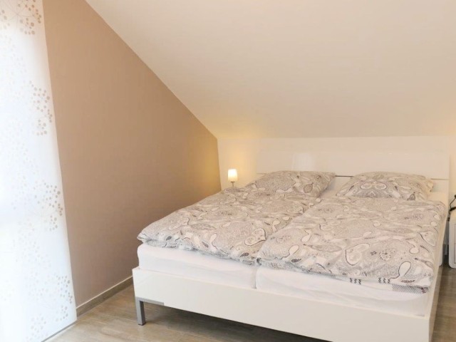 Schlafzimmer 3
