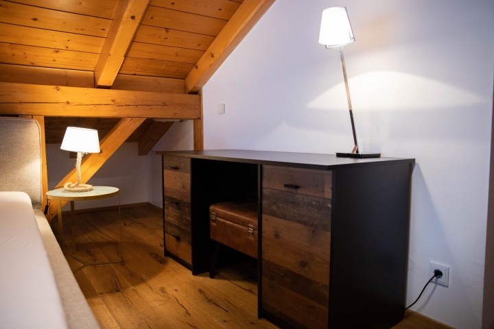 Schlafzimmer 2