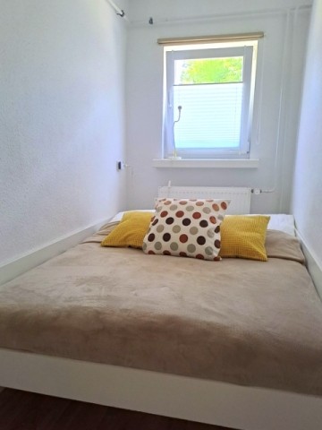 Schlafzimmer, klein und gemütlich
