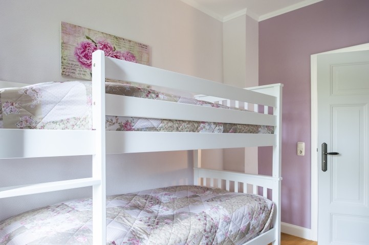 Schlafzimmer  2 EG 