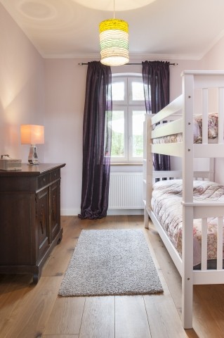 Schlafzimmer  2 EG 