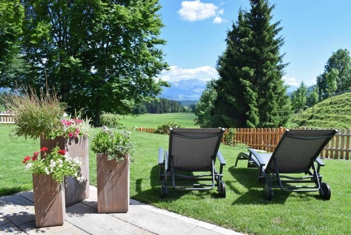 Liegewiese mit Ausblick