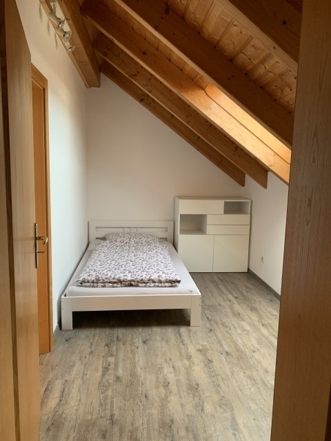 Einbettzimmer
