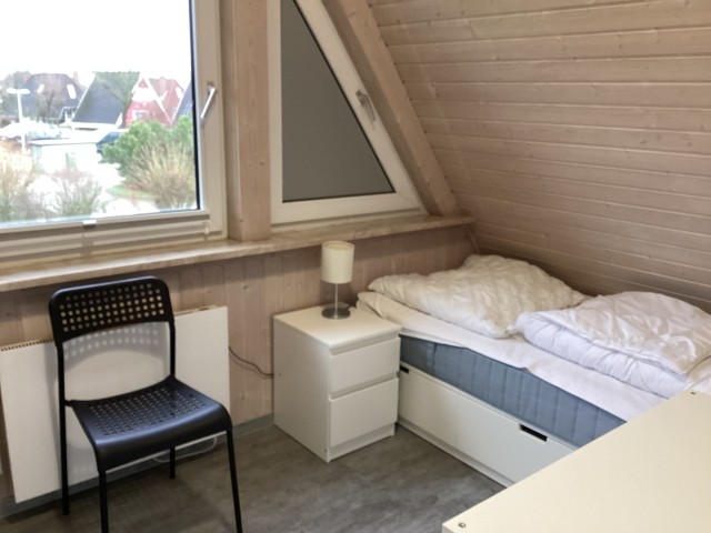 Schlafzimmer 2