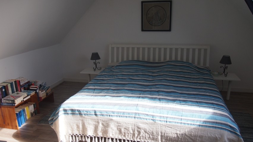 Schlafzimmer 1
