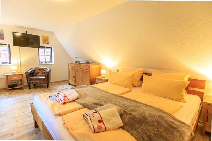 Schlafzimmer 1 für 3 Pers im DG
