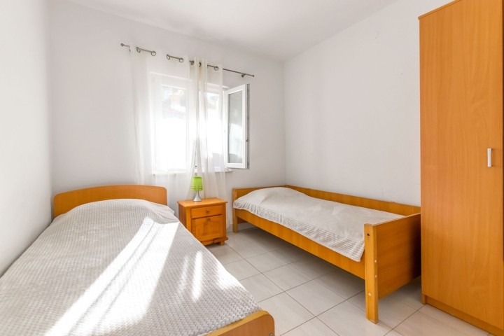 Schlafzimmer mit Einzelbetten