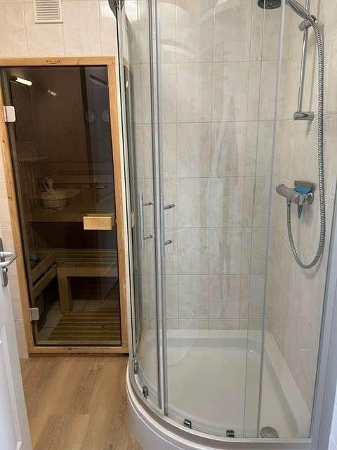 EG Dusche