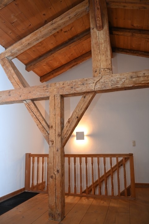 Moderne Architektur im historischen Gebäude