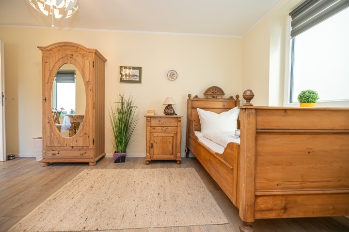 Weitere Perspektive Zimmer mit Einzelbett