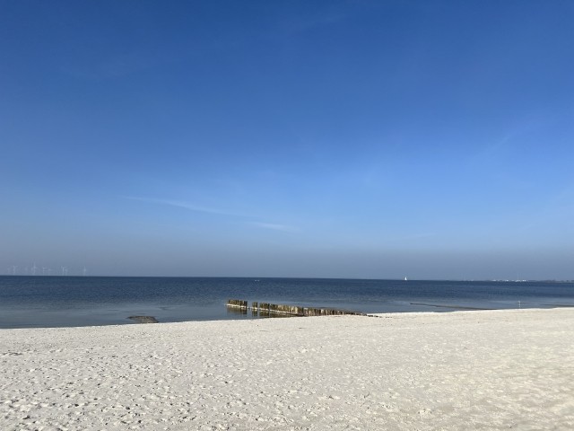 Strand 350 m entfernt