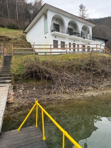 eigener Badesteg