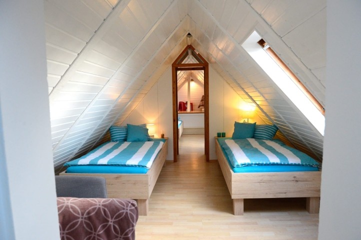 Schlafzimmer 1, dahinter das 2. Schlafzimmer, trennbar