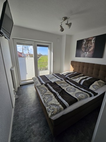 Schlafzimmer 1