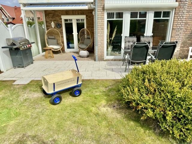 Bollerwagen steht zur freien Verfügung